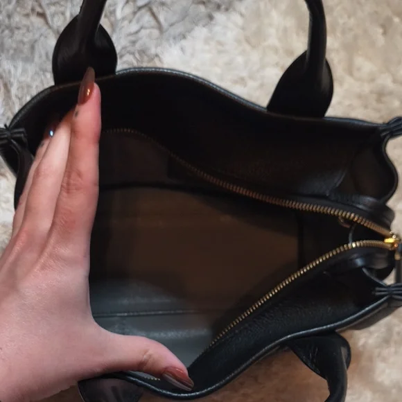 Marc Jacobs Black Pebbled Leather Handbag Small - Picture 3 of 6